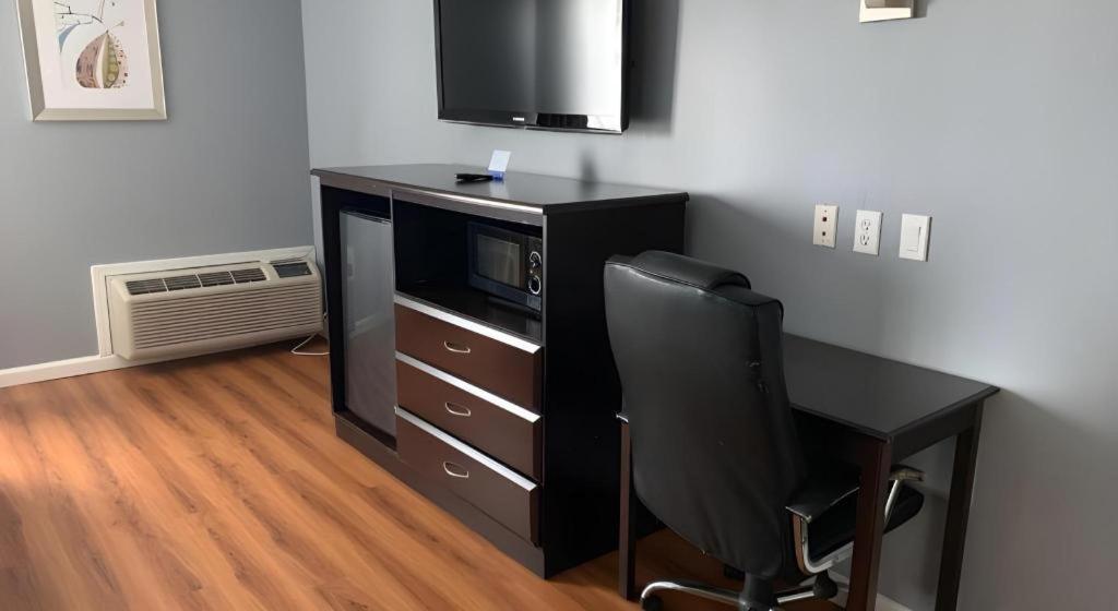 Rodeway Inn & Suites Port Arthur - Groves Extérieur photo