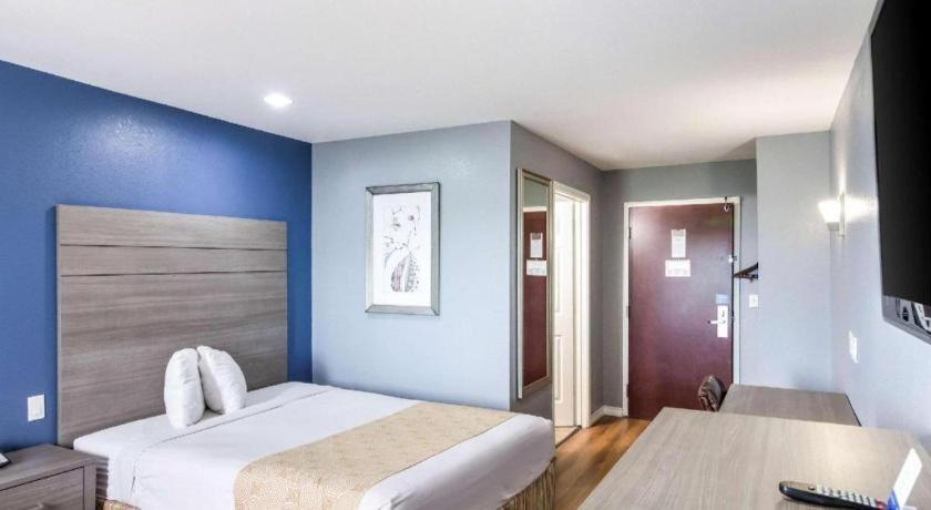 Rodeway Inn & Suites Port Arthur - Groves Extérieur photo
