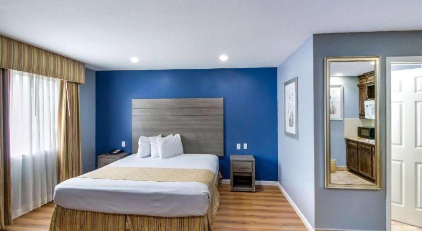 Rodeway Inn & Suites Port Arthur - Groves Extérieur photo