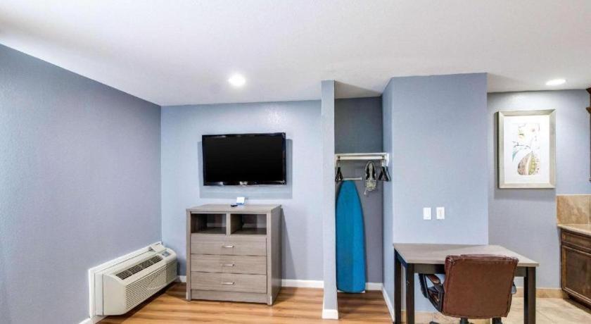 Rodeway Inn & Suites Port Arthur - Groves Extérieur photo