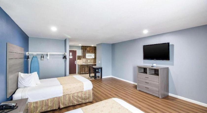 Rodeway Inn & Suites Port Arthur - Groves Extérieur photo