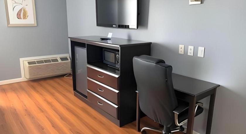 Rodeway Inn & Suites Port Arthur - Groves Extérieur photo