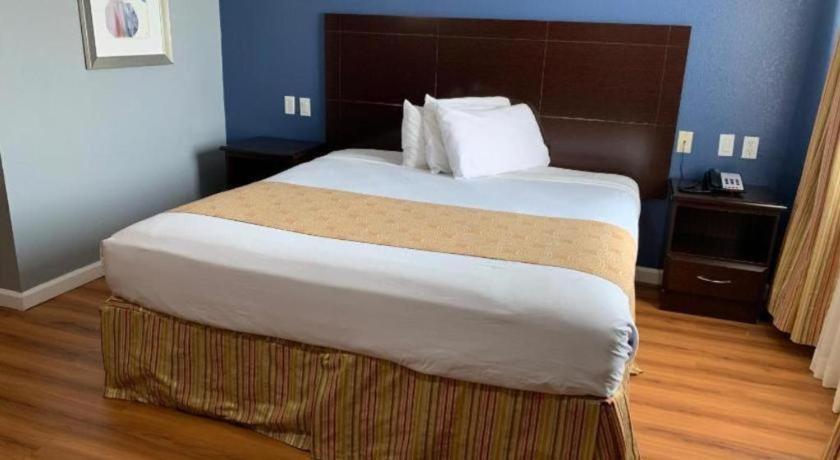 Rodeway Inn & Suites Port Arthur - Groves Extérieur photo