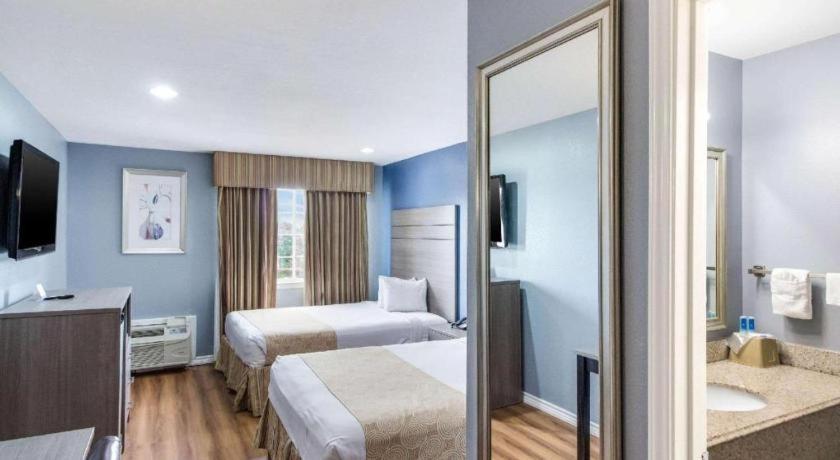 Rodeway Inn & Suites Port Arthur - Groves Extérieur photo